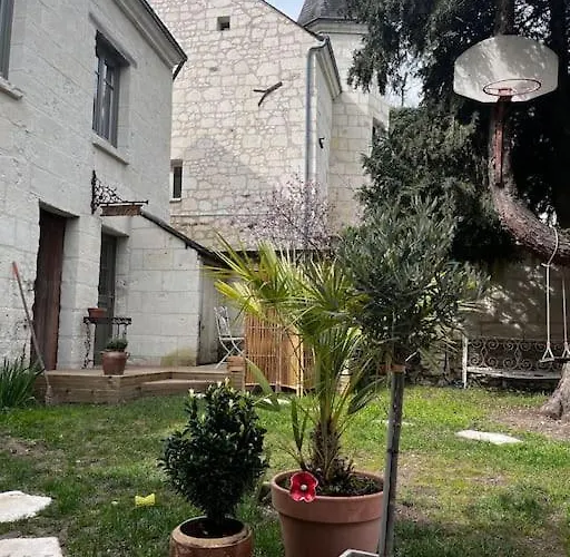 Le Relais De L'artiste *